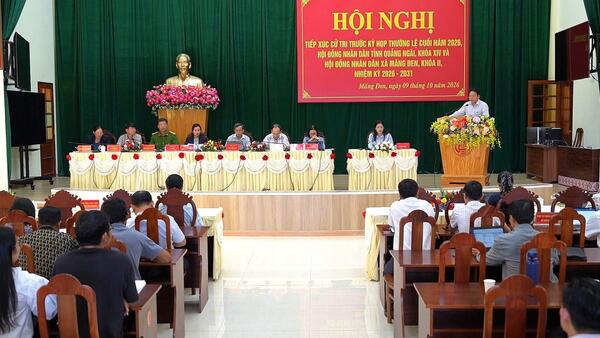 Tổ đại biểu số 9 HĐND tỉnh và Tổ đại biểu số 1 HĐND xã Măng Đen tiếp xúc cử tri xã Măng Đen trước Kỳ họp thường lệ cuối năm 2026